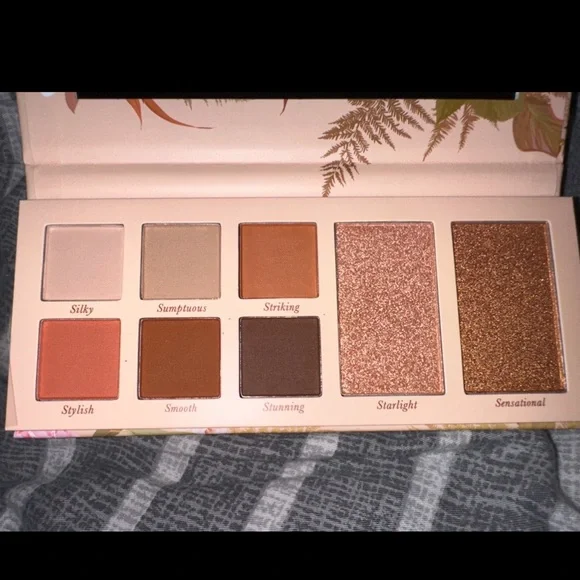 Laura Geller Laura’s Essentials Eyeshadow Pallete - Picture 2 of 2